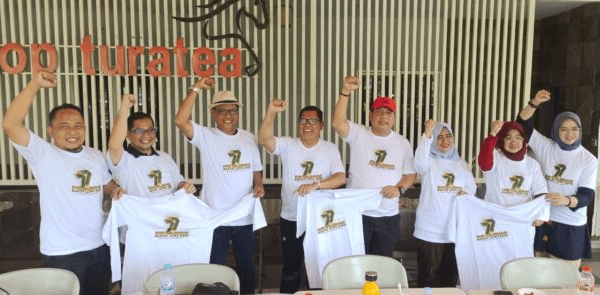 Launching kaos resmi HPRL-77 oleh Panitia dan BPW KKLR Sulawesi Selatan.