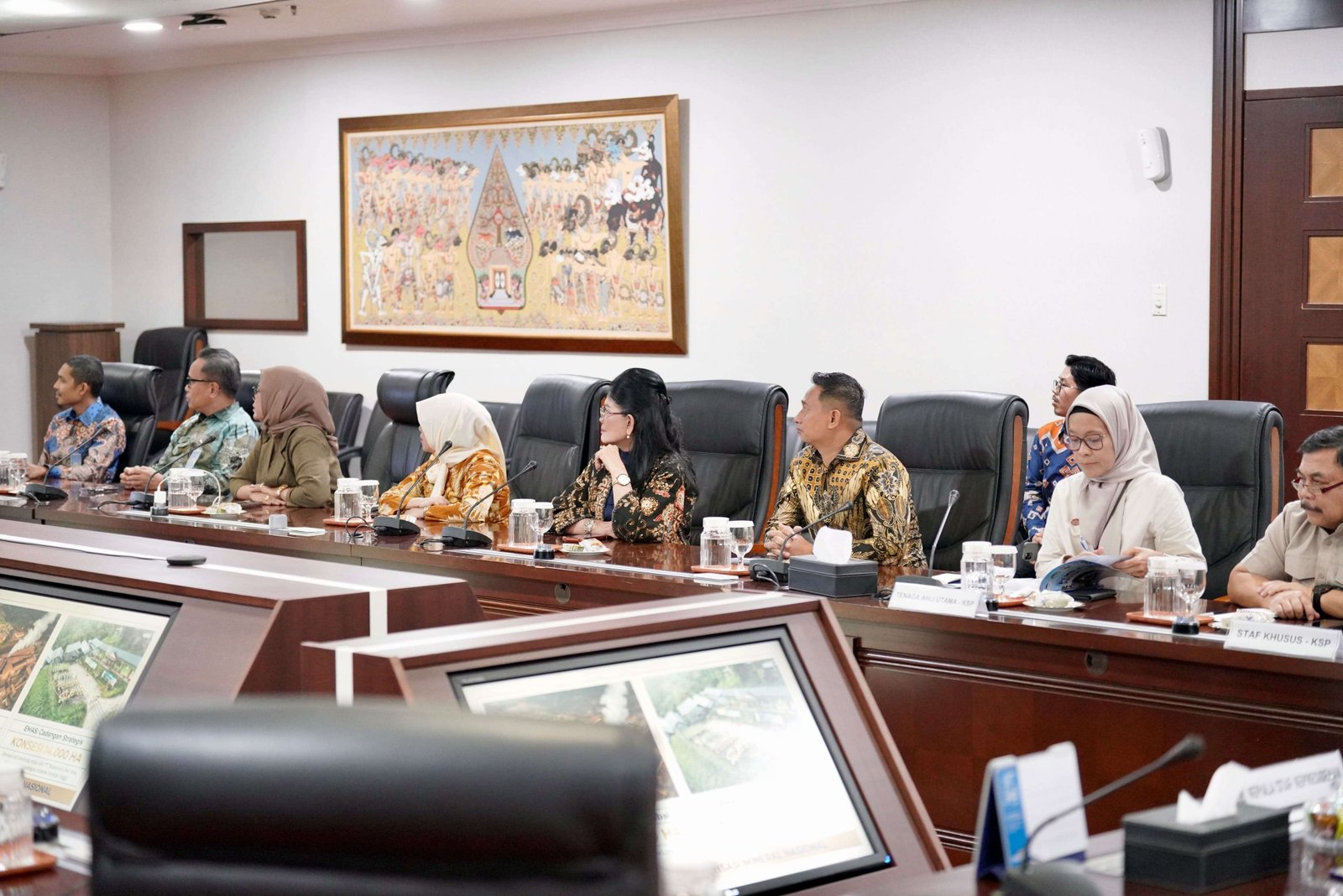 Audiensi BPP DOB Luwu Raya dengan KSP Jenderal Purn Dudung Abdurachman